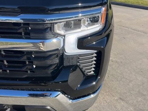 New 2026 Chevrolet Silverado 1500 LT image 15