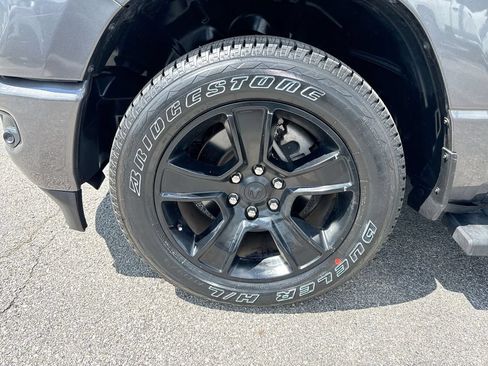Used 2022 RAM 1500 Big Horn w/ Night Edition RWD image 10