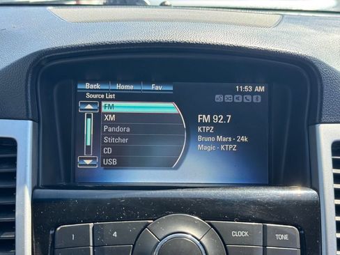 Used 2015 Chevrolet Cruze LT w/ RS Package FWD image 20