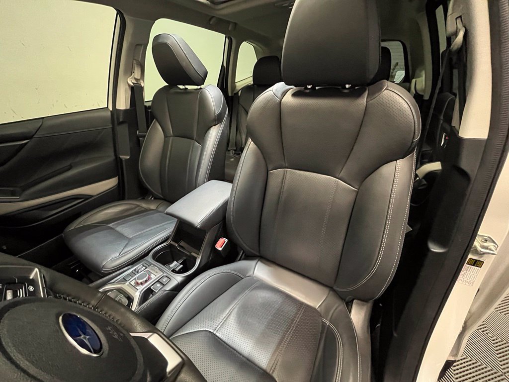Used 2022 Subaru Forester Limited w/ Popular Package #3 AWD/4WD image 11