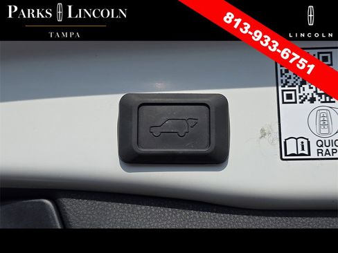 Used 2024 Toyota RAV4 Limited image 9