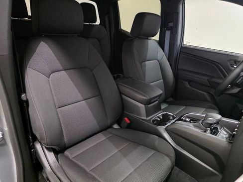 New 2025 GMC Canyon Elevation w/ Convenience Package image 28