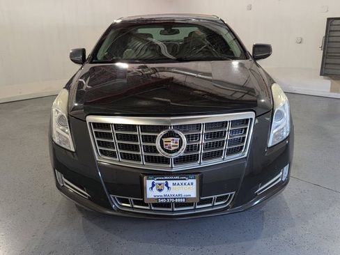 Used 2015 Cadillac XTS Luxury image 2