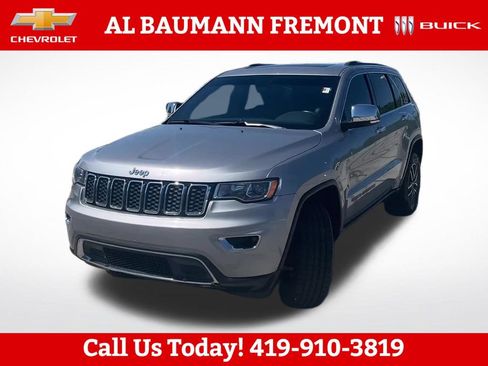 Used 2019 Jeep Grand Cherokee Limited AWD/4WD image 2