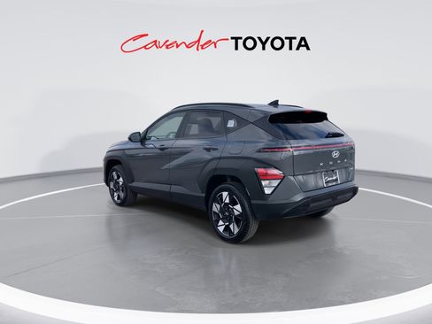 Used 2025 Hyundai Kona SEL image 6