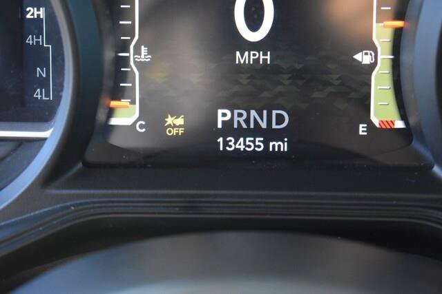 Used 2026 Jeep Wrangler Unlimited Rubicon AWD/4WD image 28