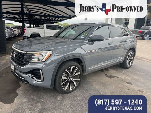 Used 2024 Volkswagen Atlas Cross Sport SEL Premium R-Line AWD/4WD image 1