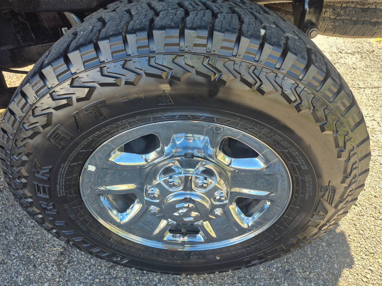 Used 2024 RAM 2500 Tradesman w/ Chrome Appearance Group AWD/4WD image 31