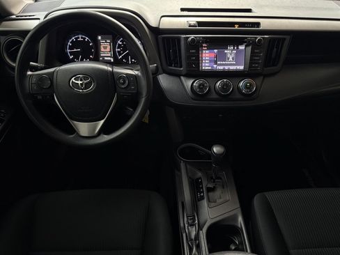Used 2017 Toyota RAV4 LE FWD image 16