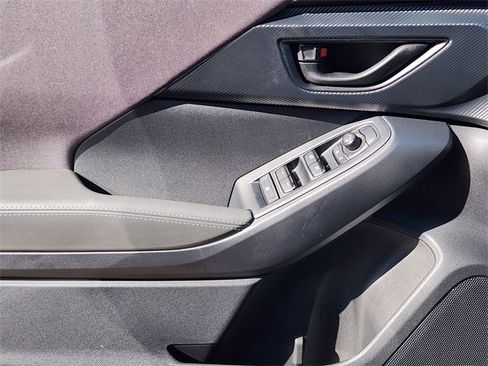 Certified 2025 Subaru Crosstrek 2.0i Premium image 24