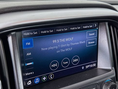 Used 2021 Chevrolet Colorado LT w/ LT Convenience Package image 16