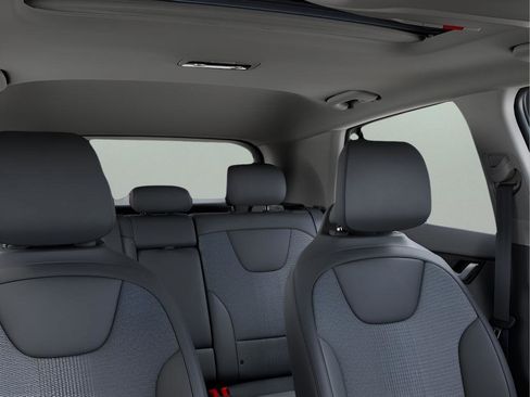 New 2025 Kia Niro EX Touring image 27