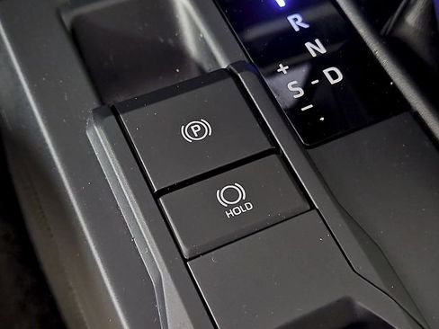 Used 2025 Toyota Tacoma SR image 25