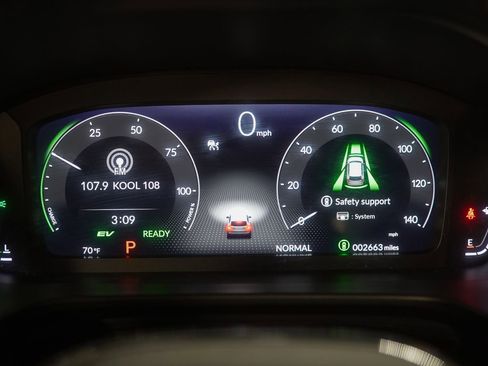 Used 2026 Honda CR-V Sport Touring image 39