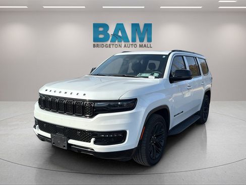 Used 2023 Jeep Wagoneer Series II image 4