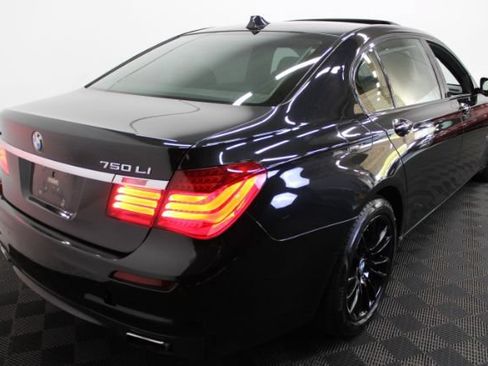 Used 2015 BMW 750Li xDrive AWD/4WD image 8