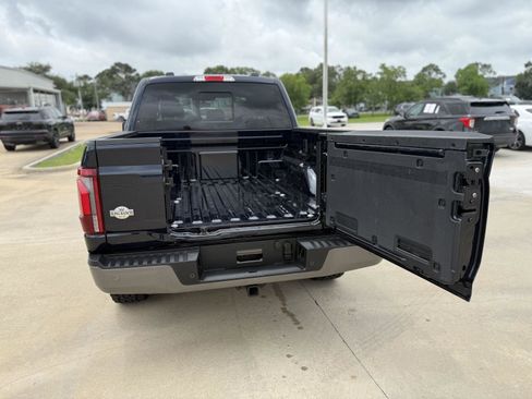 Used 2025 Ford F150 King Ranch w/ FX4 Off-Road Package AWD/4WD image 4