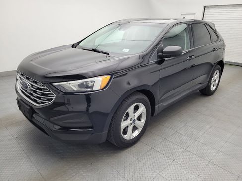 Used 2019 Ford Edge SE AWD/4WD image 2