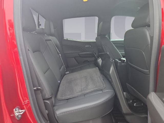 Certified 2026 Chevrolet Colorado LT w/ LT Convenience Package AWD/4WD image 18