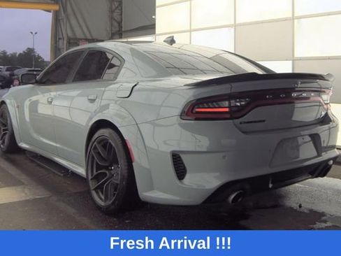 Used 2022 Dodge Charger Scat Pack RWD image 8