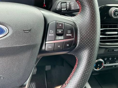 Used 2025 Ford Escape ST-Line Select AWD/4WD image 25