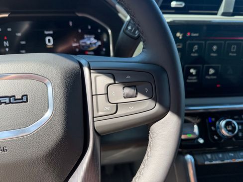 New 2026 GMC Sierra 2500 Denali Ultimate AWD/4WD image 15