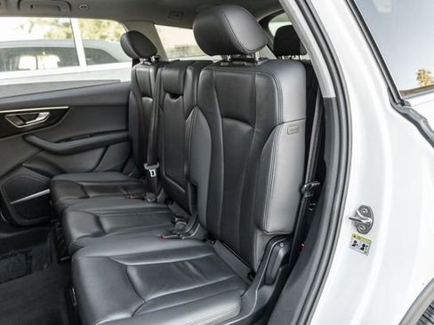 Used 2023 Audi Q7 3.0T Premium Plus image 12