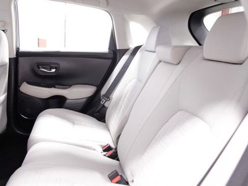 Certified 2023 Honda HR-V LX image 18