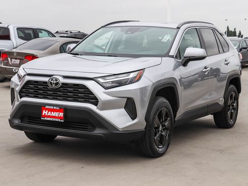Certified 2025 Toyota RAV4 XLE AWD/4WD image 3