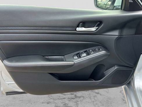 Certified 2024 Nissan Altima 2.5 SV w/ SV Premium Package AWD/4WD image 21