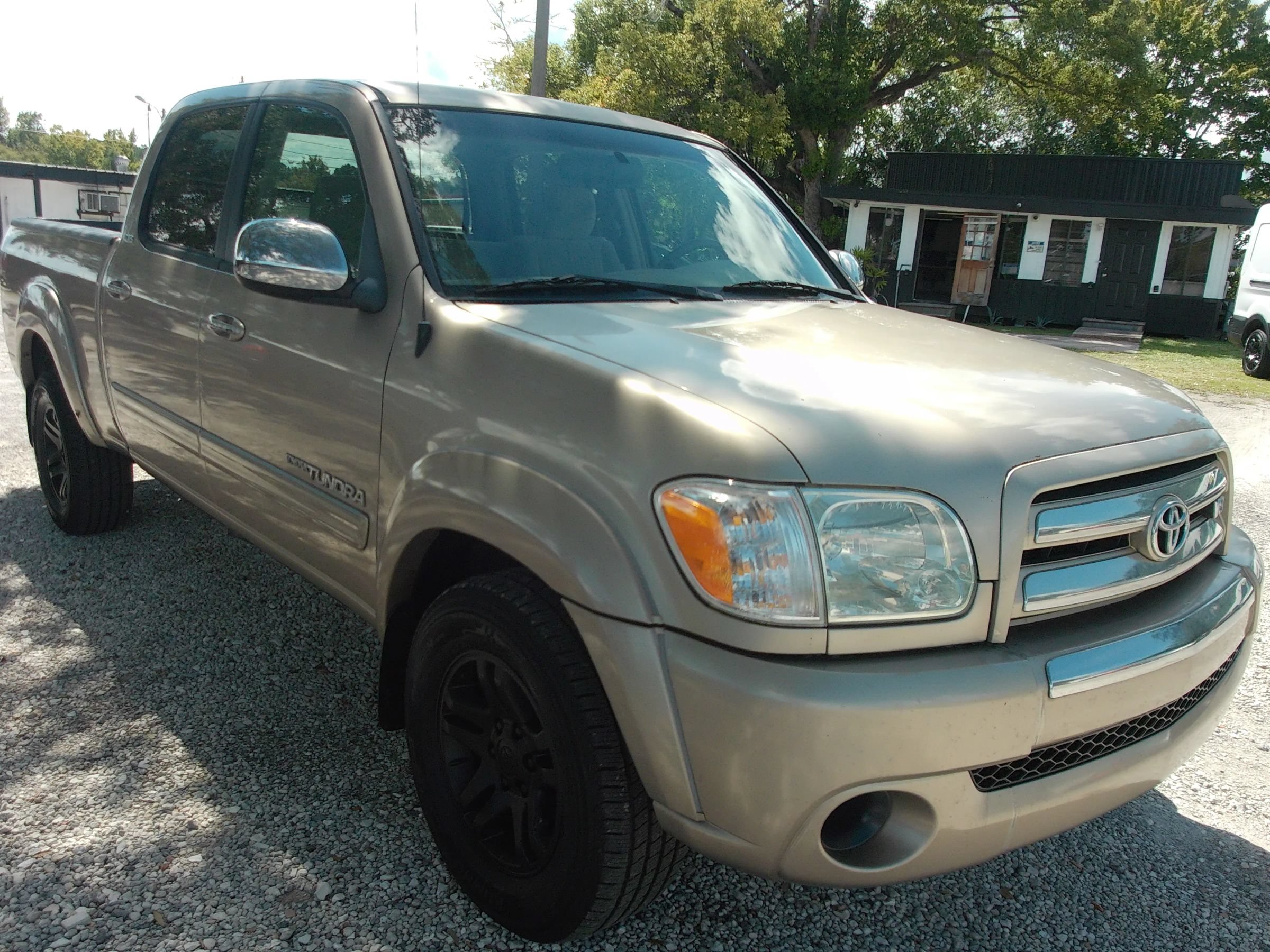 Used 2005 Toyota Tundra SR5 RWD image 3