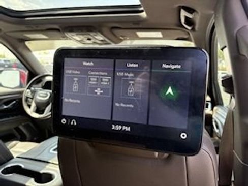 Used 2021 GMC Yukon XL Denali w/ Denali Premium Package AWD/4WD image 18