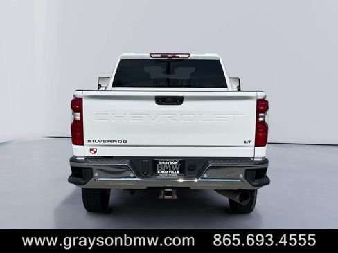 Used 2025 Chevrolet Silverado 2500 LT w/ Safety Package AWD/4WD image 4