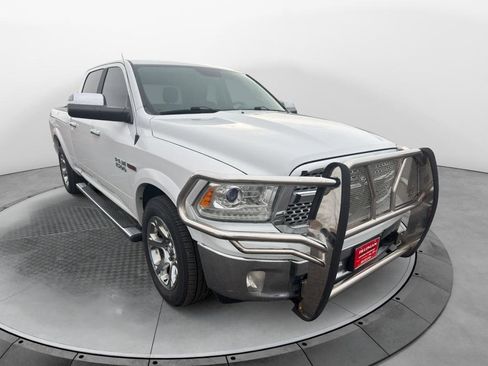 Used 2017 RAM 1500 Laramie w/ Convenience Group image 3