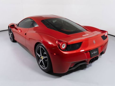 Used 2013 Ferrari 458 Italia Coupe image 14