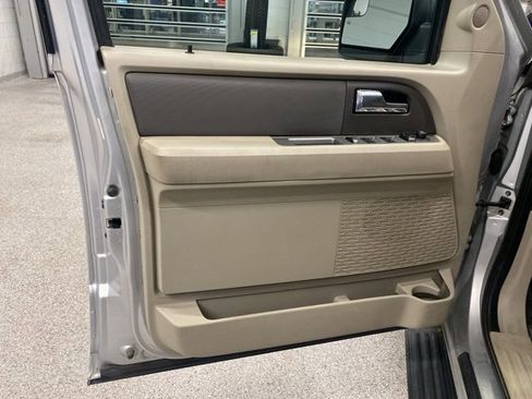Used 2014 Ford Expedition EL XL image 25