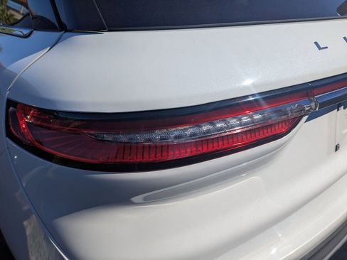 Used 2020 Lincoln Corsair FWD w/ Equipment Group 101A image 6