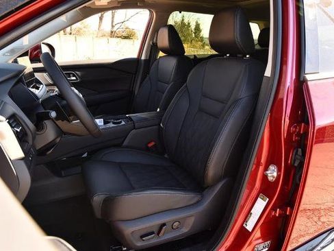 New 2026 Nissan Rogue Platinum image 23