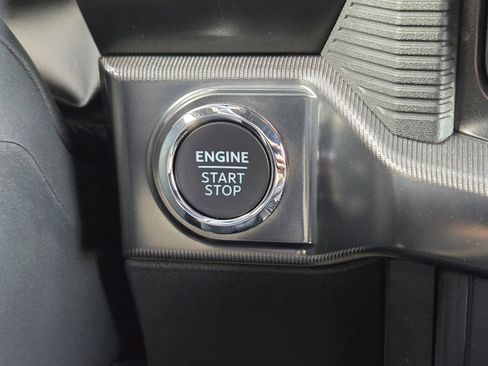 Used 2025 Ford F150 Raptor image 21