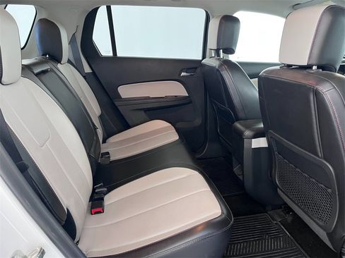 Used 2017 GMC Terrain SLT image 27