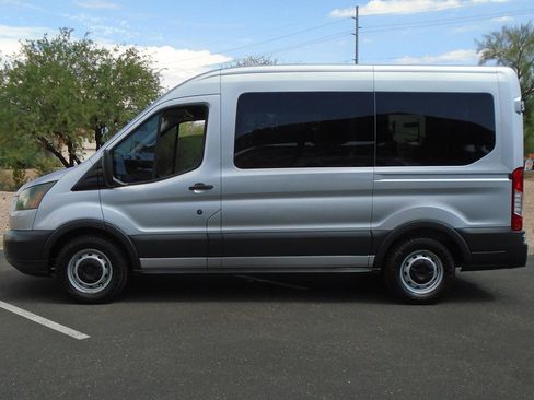 Used 2016 Ford Transit 150 XL image 11