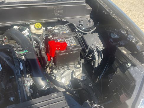 New 2025 Ford Maverick XLT w/ Black Appearance Package image 31