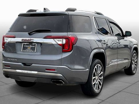 Used 2022 GMC Acadia Denali w/ Denali Technology Package FWD image 12