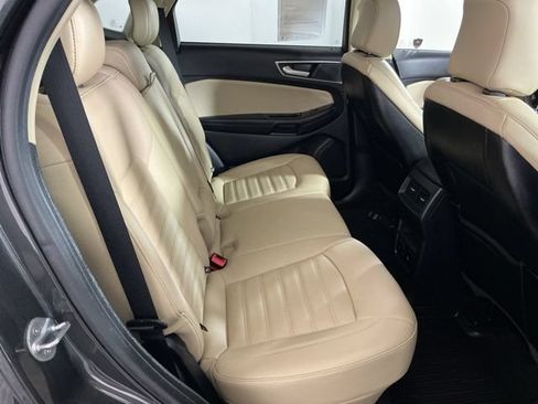 Used 2020 Ford Edge SEL w/ Convenience Package AWD/4WD image 7