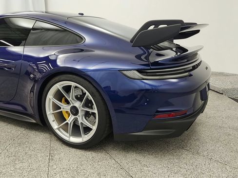 Used 2024 Porsche 911 GT3 RWD image 19