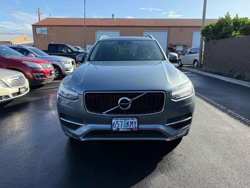 Used 2016 Volvo XC90 T6 Momentum w/ Momentum Plus Package image 2