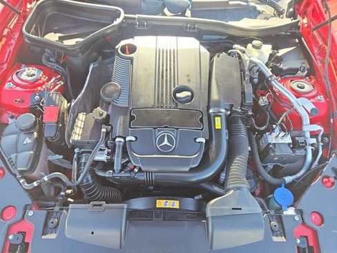Used 2015 Mercedes-Benz SLK 250 image 30