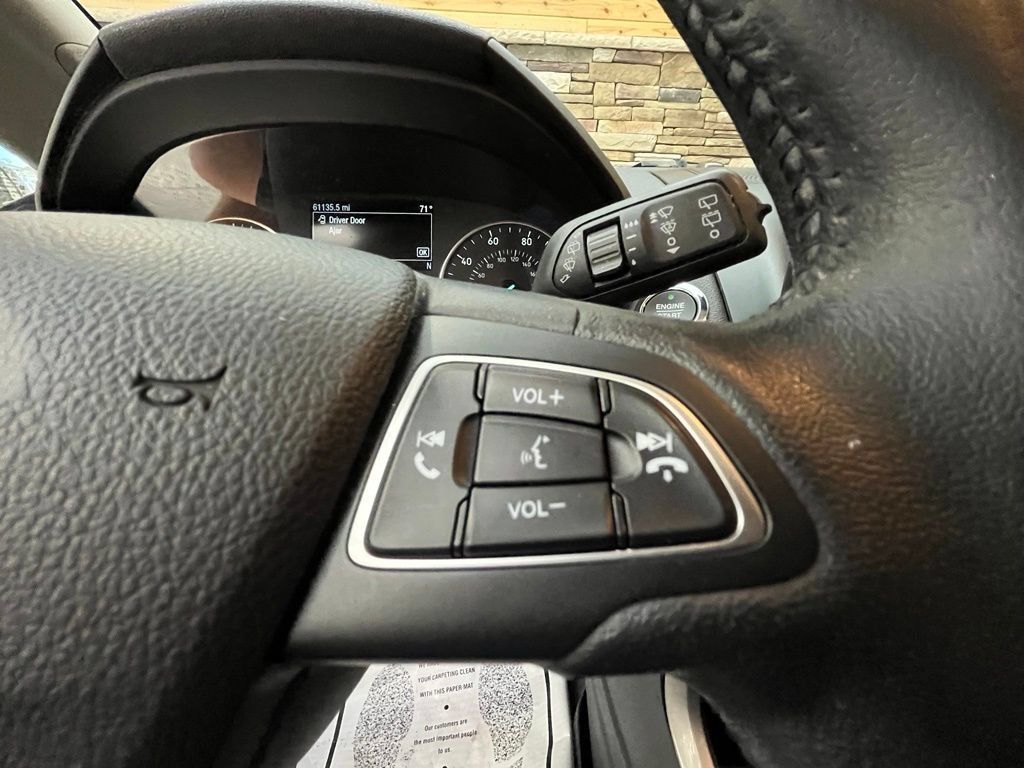 Used 2020 Ford EcoSport Titanium AWD/4WD image 43
