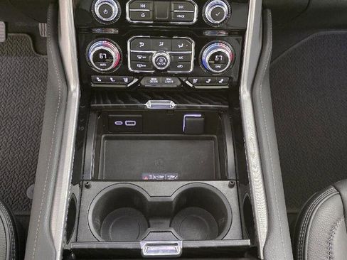 Used 2024 GMC Yukon Denali w/ Max Trailering Package image 28