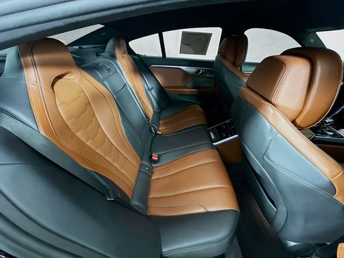 Used 2023 BMW M850i Gran Coupe xDrive image 34